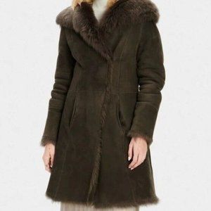 RARE BRAND NEW  Ugg Vanesa 100% Toscana Sheepskin Olive Green Coat Small $2950